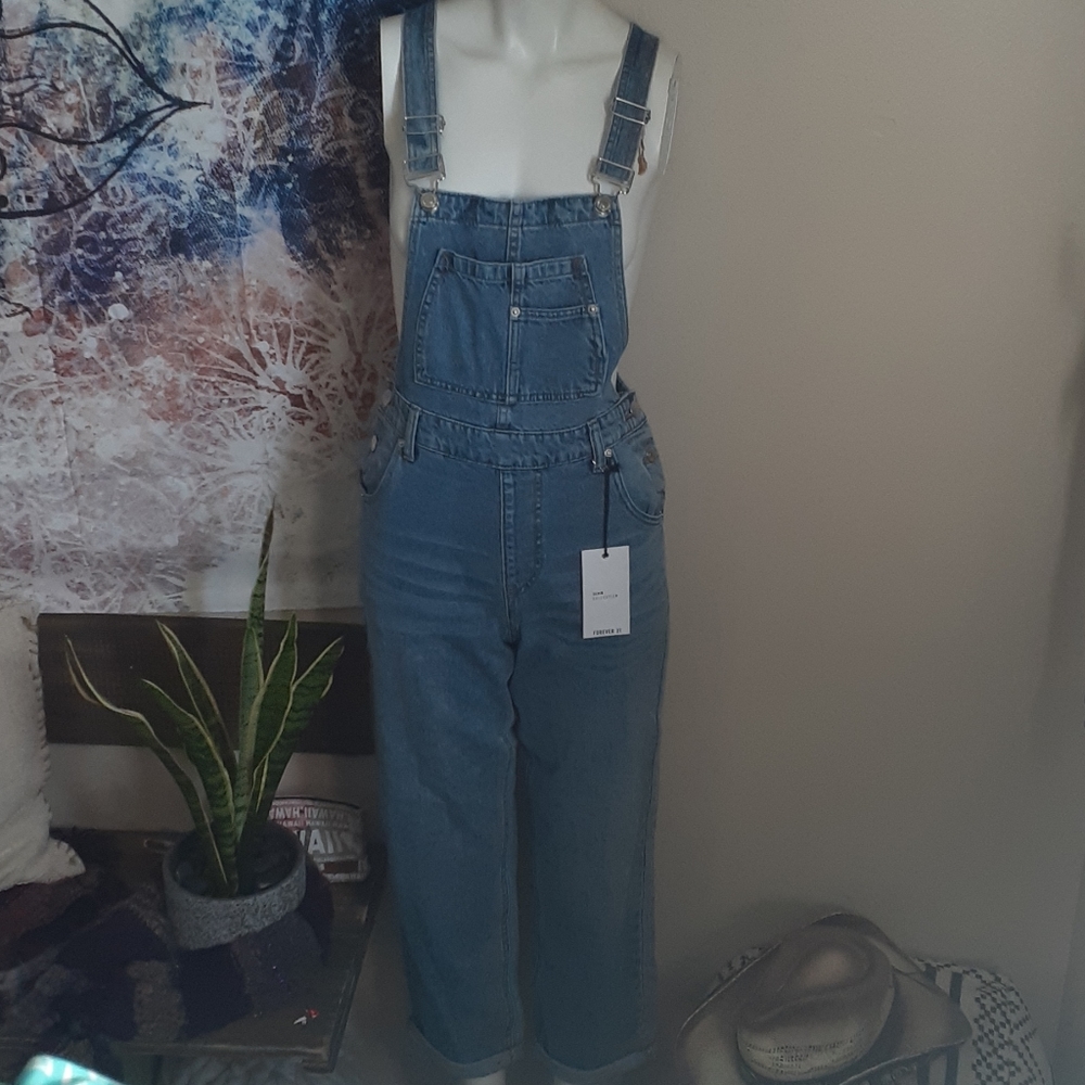 Forever 21 Overall/long
